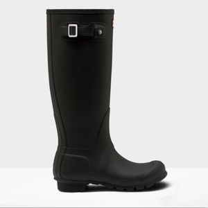 Hunter rain boots!
